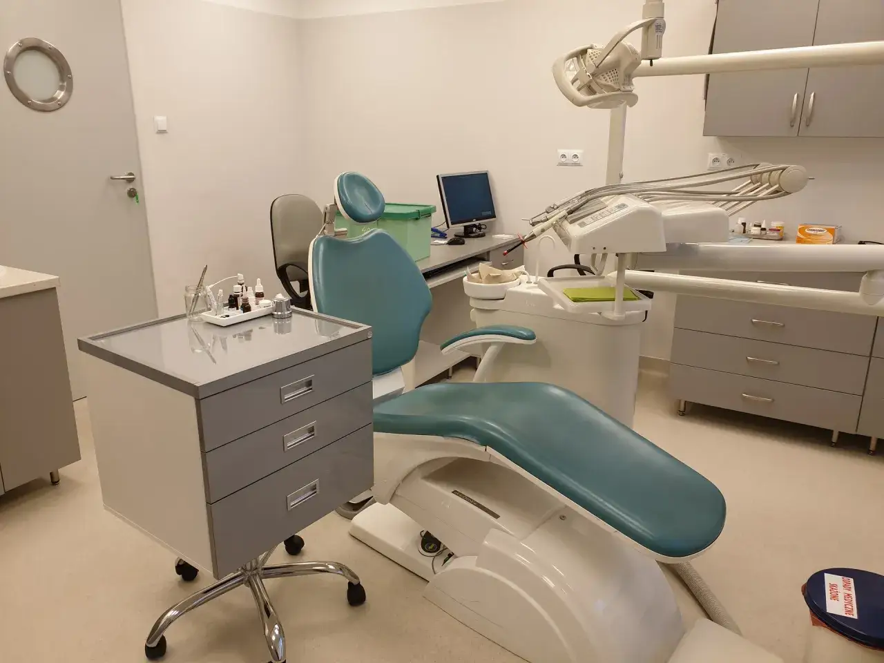 Czy w szpitalu jest dentysta? Sprawdź dostępność usług stomatologicznych