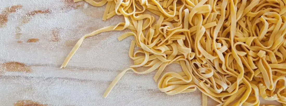 Jak suszyć makaron, aby uniknąć błędów i zachować jakość?