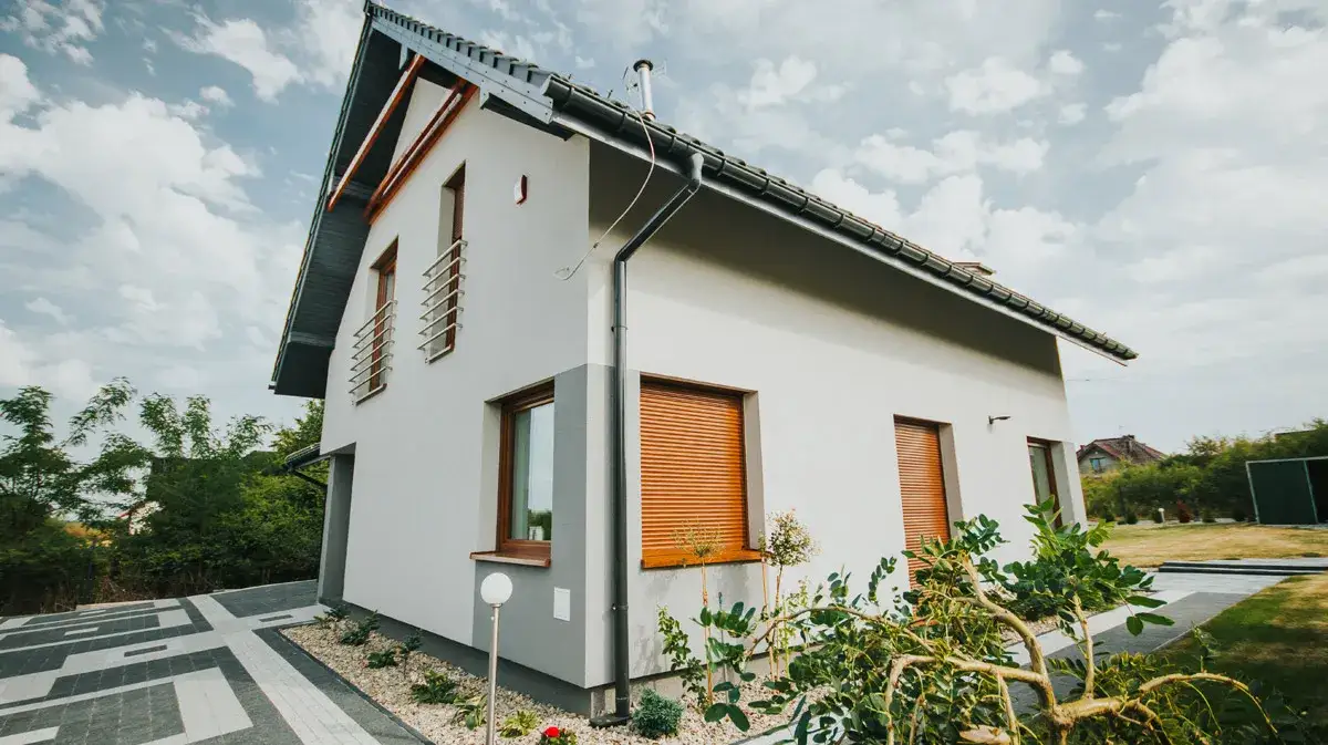 Czy zbierać faktury z budowy domu? Oto korzyści, które musisz znać