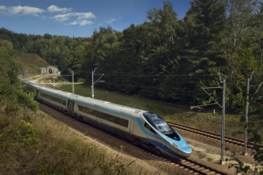 Pendolino w Szczecinie: Ruszyło 15.12.2024! Ile trwa podróż?