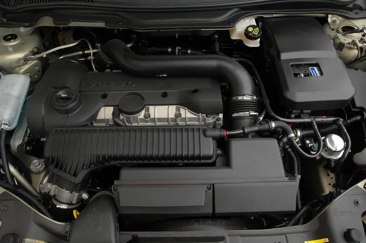 Volvo V50 jaki silnik wybrać, aby uniknąć problemów z wydajnością?