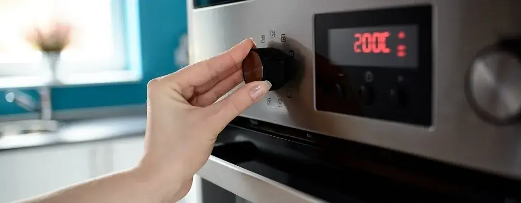 Jak długo nagrzewa się piekarnik elektryczny? Czas i porady dotyczące efektywności