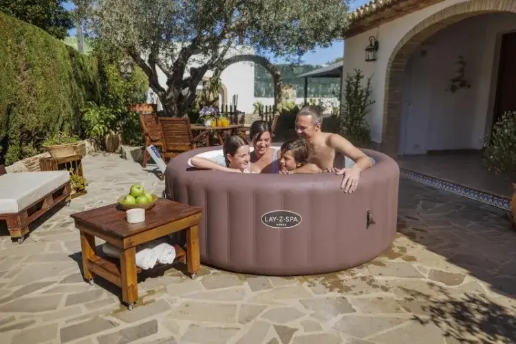 Najlepsze cechy jacuzzi Bestway Lay-Z-Spa Hawaii, które musisz znać