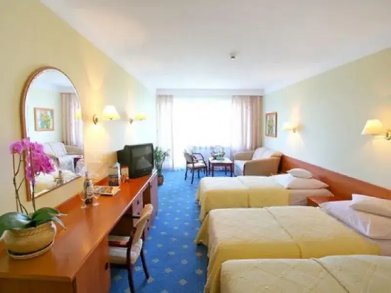 Hotel Gołębiewski Mikołajki - ile pokoi i jakie opcje noclegowe?