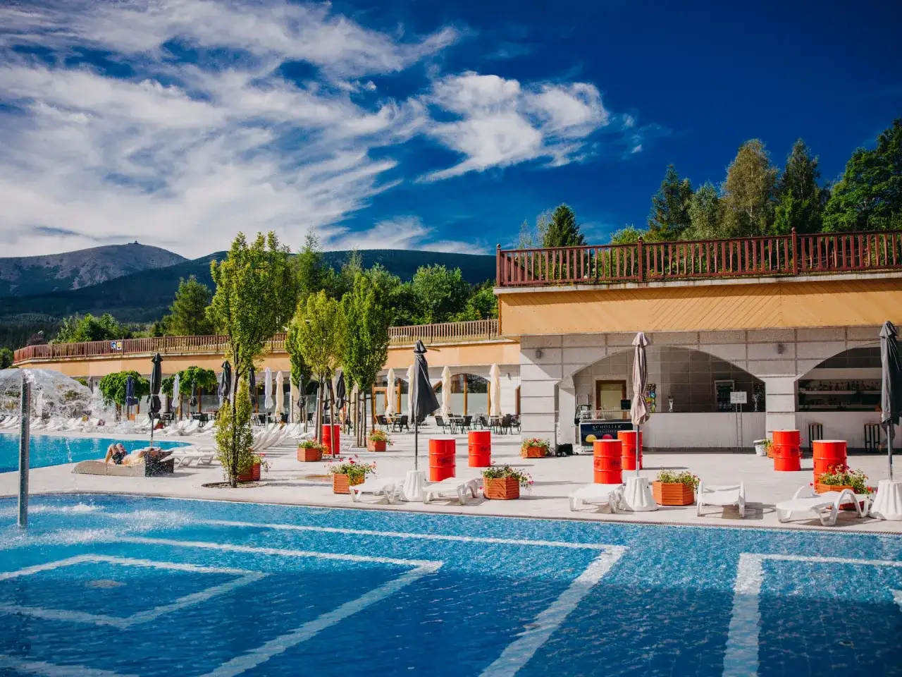 Ile kosztuje doba w hotelu Gołębiewski w Karpaczu? Ceny i tajemnice