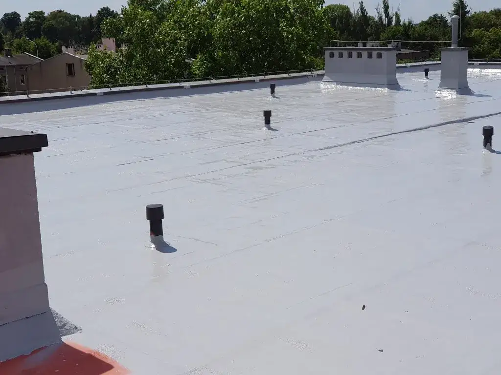 Jak wybrać najlepszą membranę na dach dla skutecznej hydroizolacji