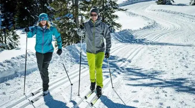 Najlepsze spodnie do biegania na nartach - komfort i ciepło w zimie