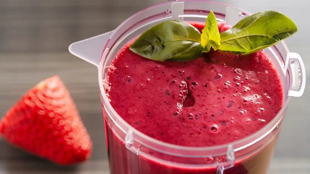 El batido de frutos rojos perfecto: Recetas, trucos y beneficios