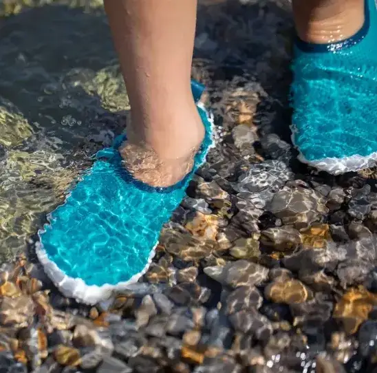 Buty do pływania: Wybierz idealne na jeżowce, basen i morsowanie