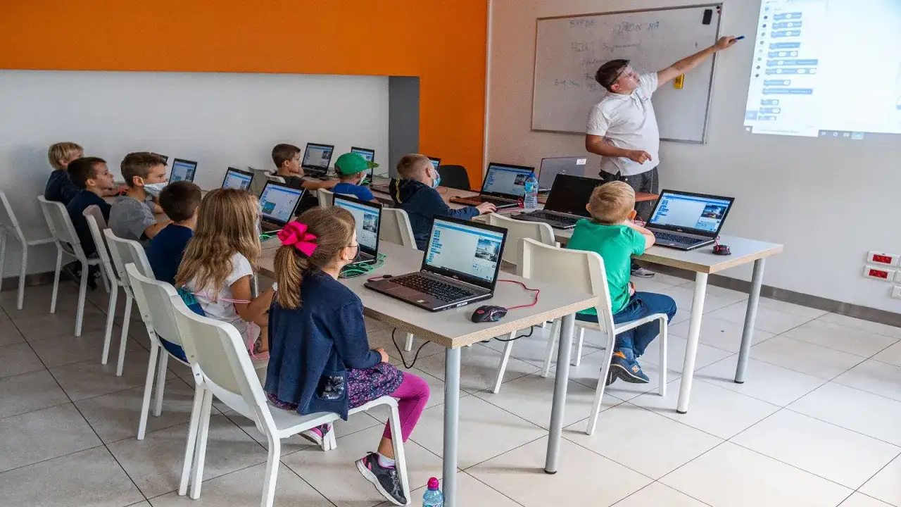 Zajęcia z programowania dla dzieci w Katowicach – najlepsze opcje dla maluchów