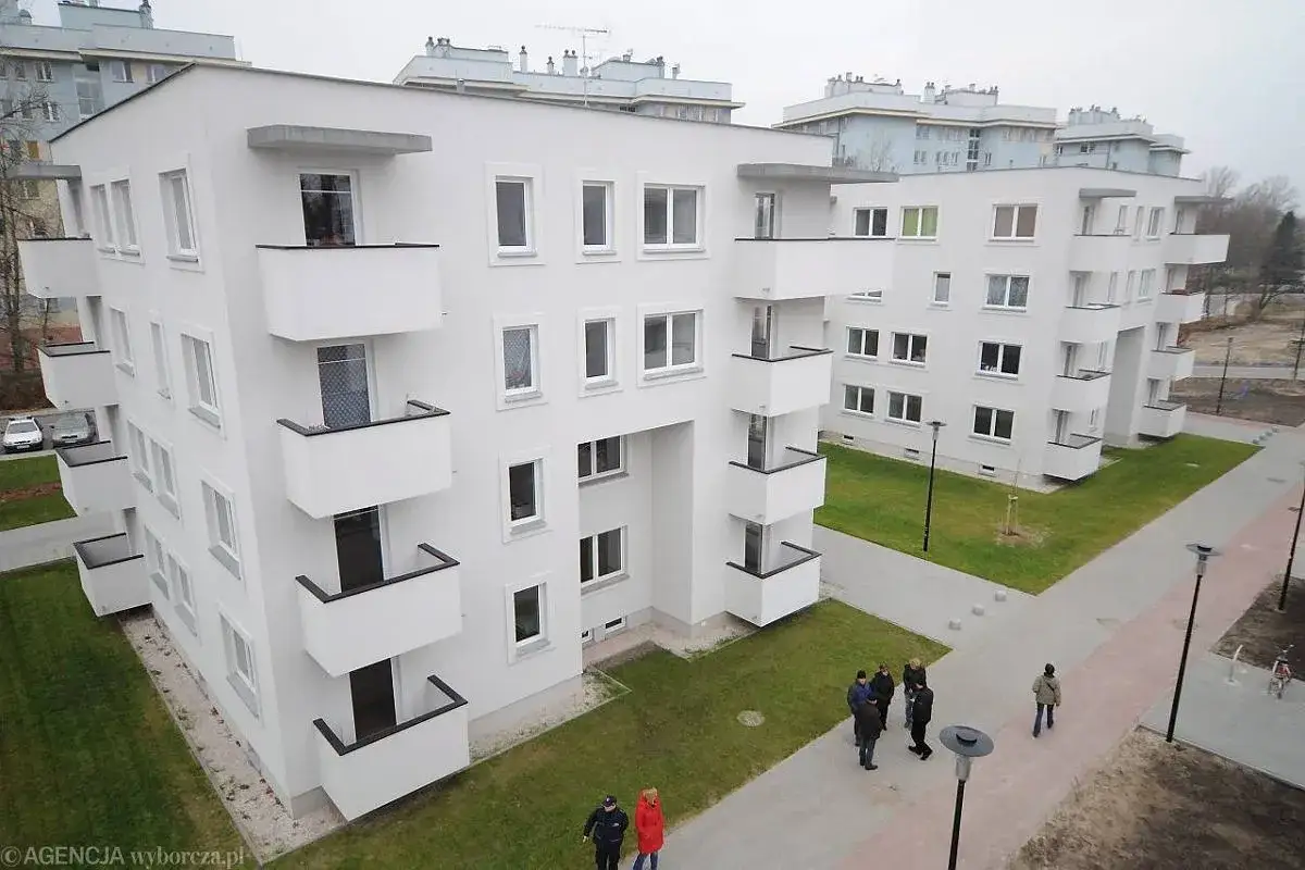 Mieszkanie socjalne po eksmisji: Czas oczekiwania i Twoje prawa