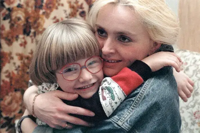 Czy Monika Olejnik ma dzieci? Odkryj jej rodzinną tajemnicę