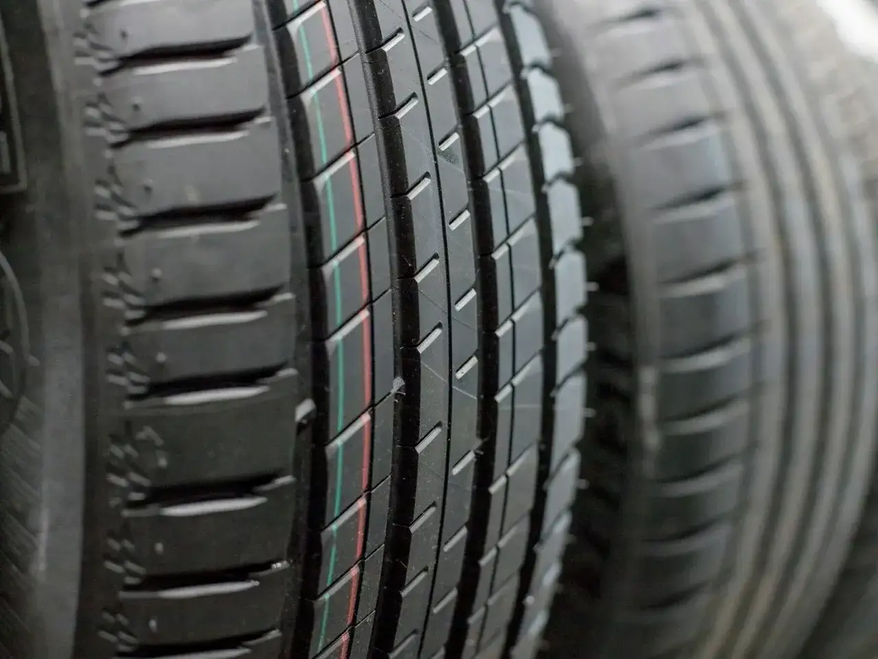 Jak czytać rozmiar opon, aby uniknąć kosztownych błędów przy zakupie