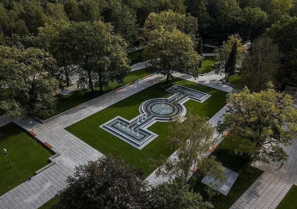Atrakcje Dąbrowa Górnicza: Odkryj zielone miasto, które zaskakuje!