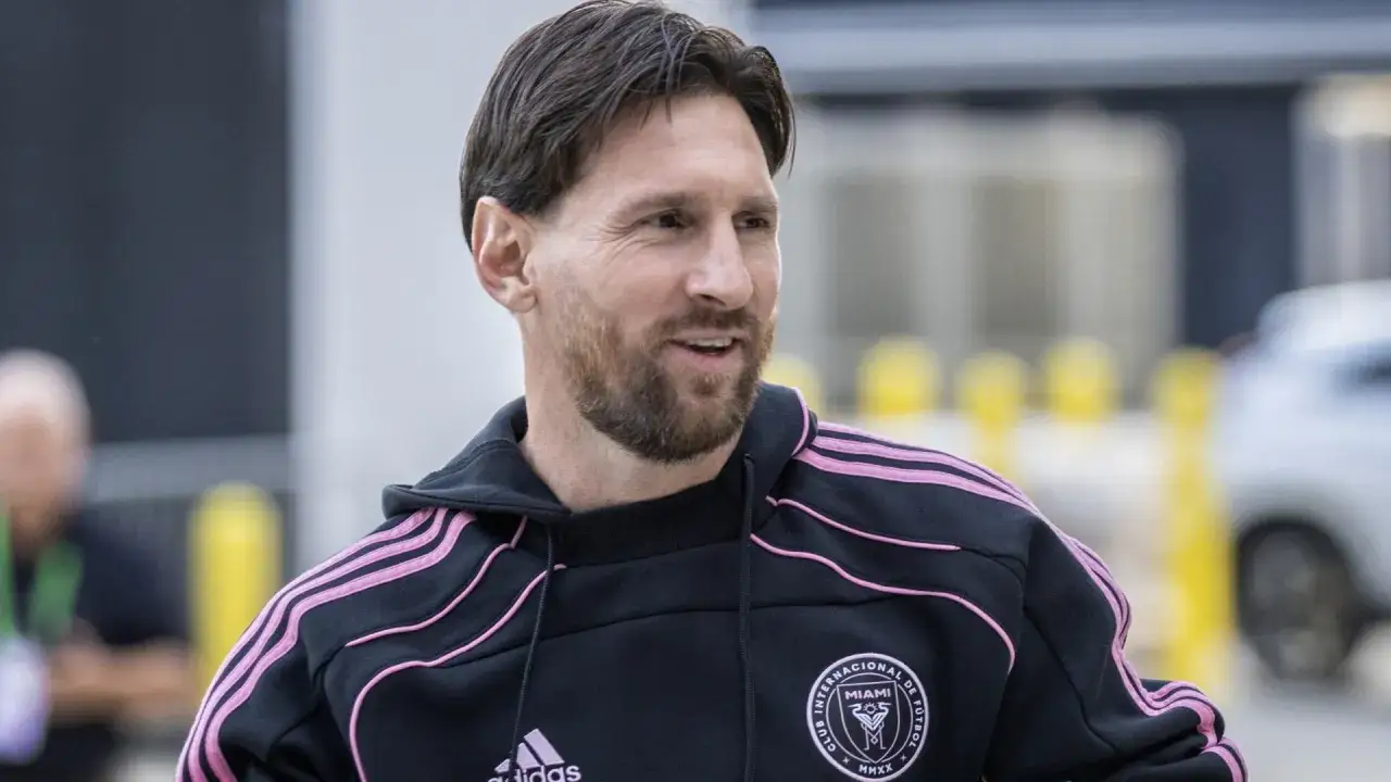 Messi zarobki roczne: szokujące dochody z piłki i reklamy