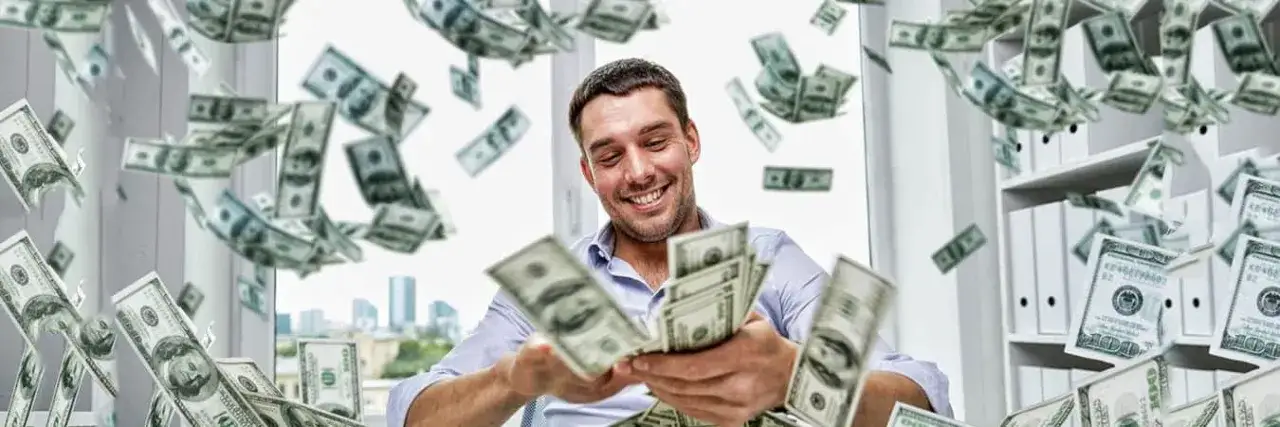 Czy pieniądze dają szczęście? Zaskakujące argumenty w rozprawce