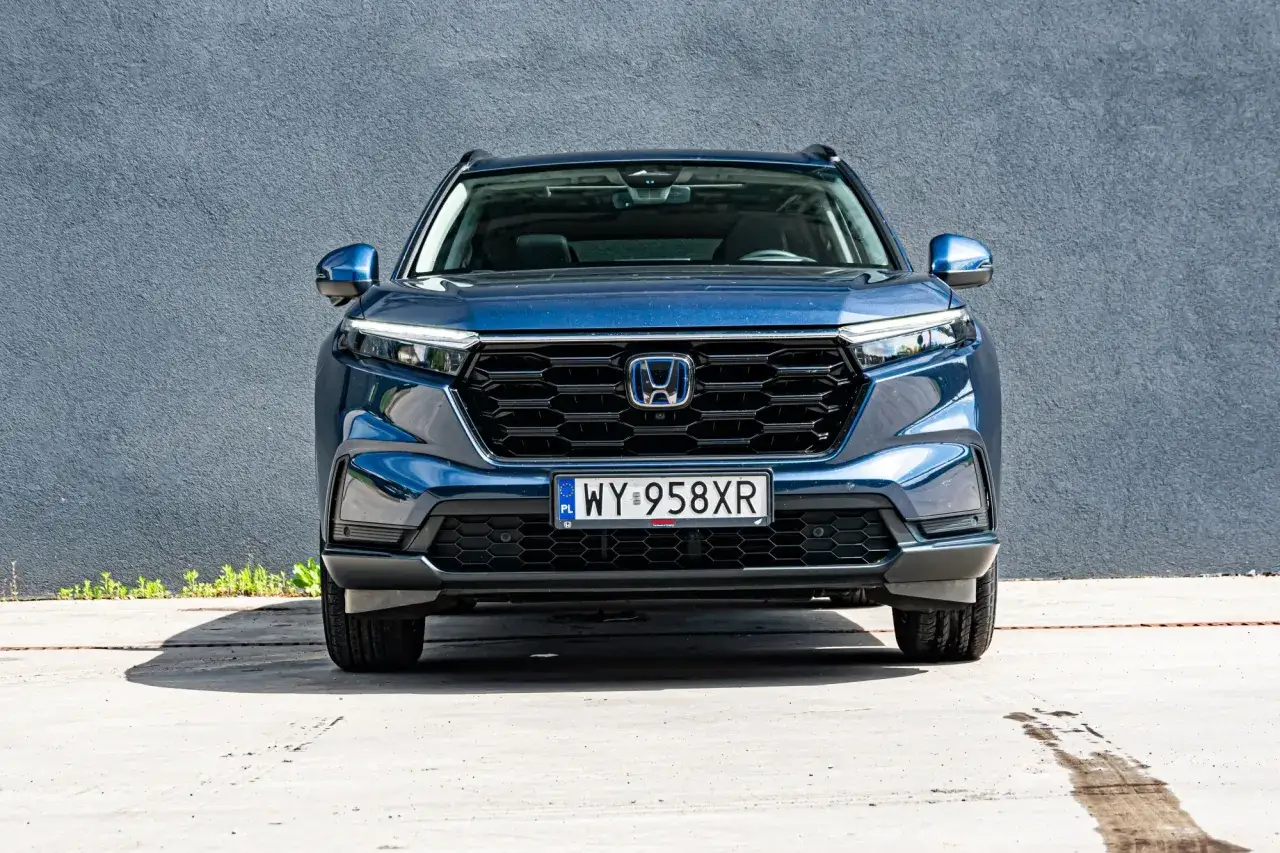 Kiedy nowa Honda CR-V będzie dostępna w Polsce? Poznaj szczegóły!