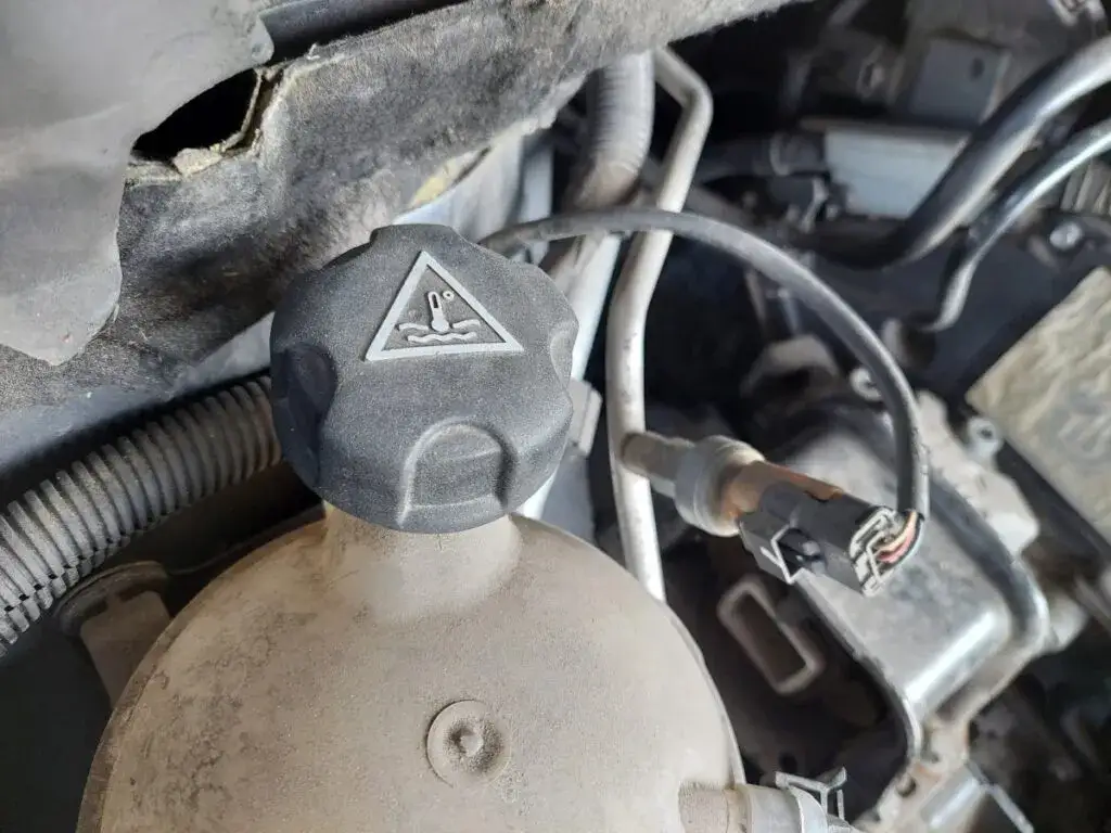 Ile płynu do chłodnicy Matiz? Poznaj kluczowe informacje dla silnika