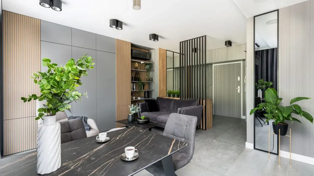 Jak urządzić małe mieszkanie 30 m²? Sprytne rozwiązania i triki