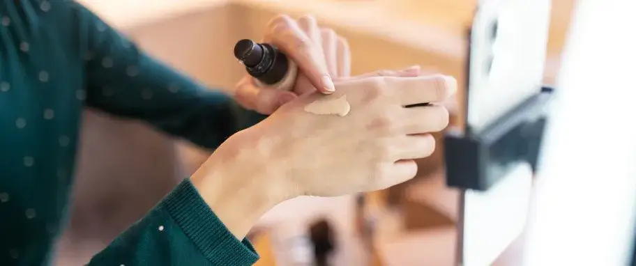 Krem BB, CC czy DD - który produkt najlepiej zadba o Twoją skórę?