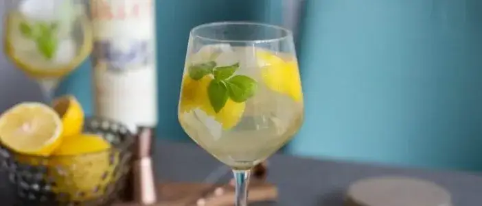 Jak przygotować idealny napój z Lillet Blanc i odkryć jego smak