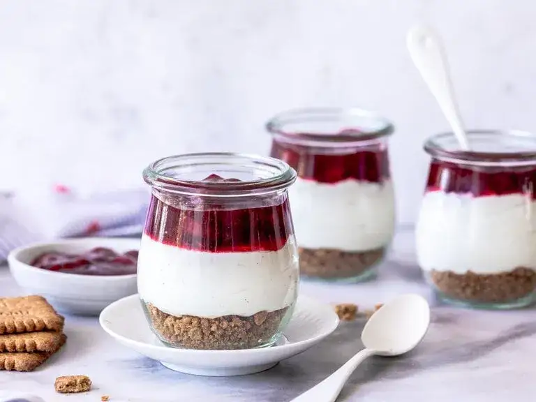 Einfache Desserts im Glas: Blitz-Rezepte ohne Backen