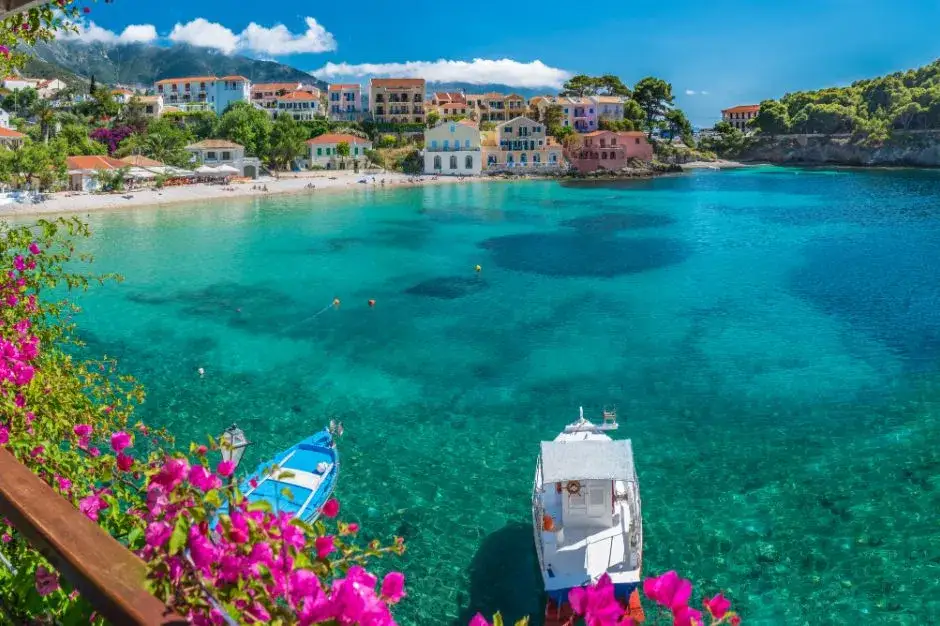 Grecja kiedy jechać - uniknij tłumów i ciesz się idealną pogodą