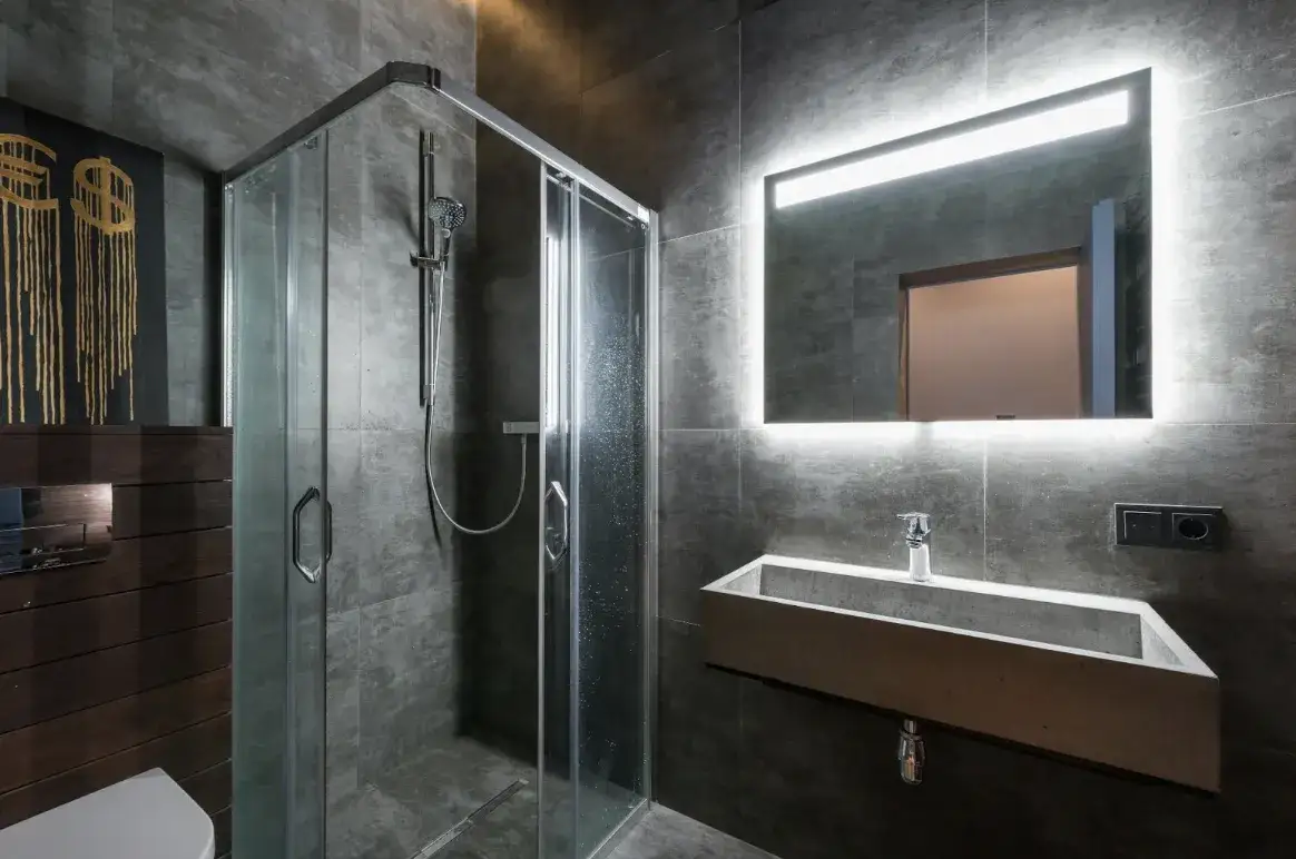 Jak zdemontować kabinę prysznicową?