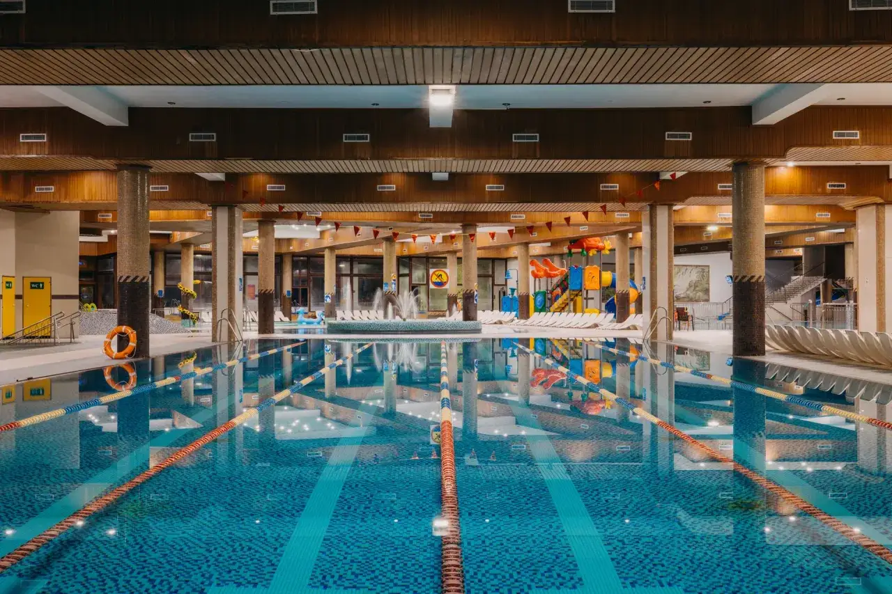 Ile kosztuje doba w hotelu Gołębiewski w Karpaczu? Ceny i porady