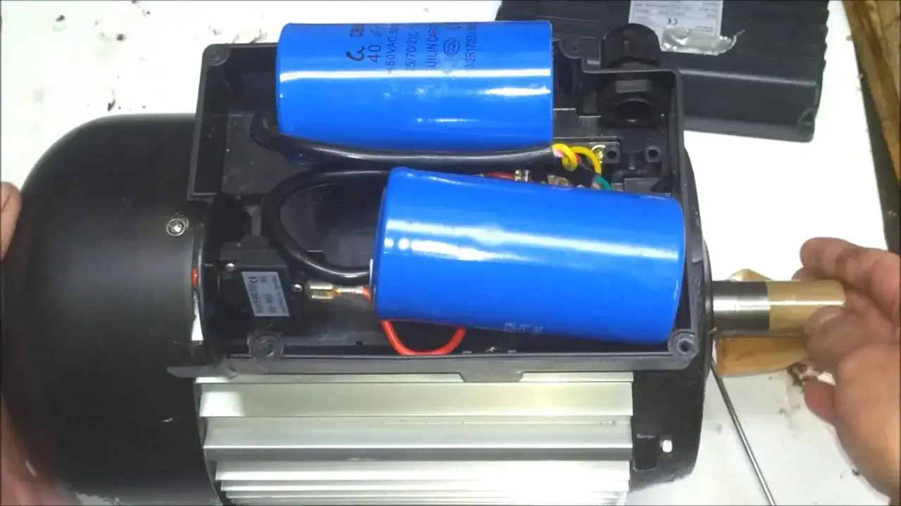 Jak podłączyć silnik jednofazowy z kondensatorem: Praktyczny poradnik