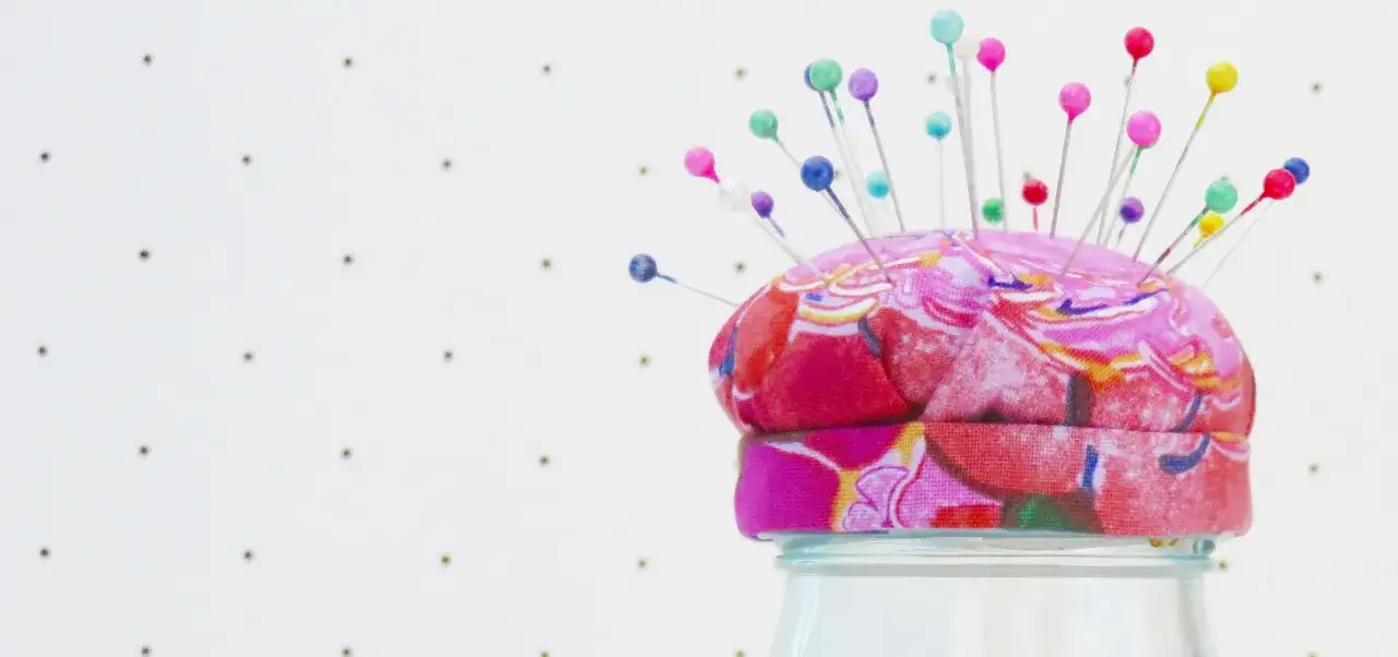 Igielnik DIY: Zrób to sam i zapomnij o zgubionych igłach!