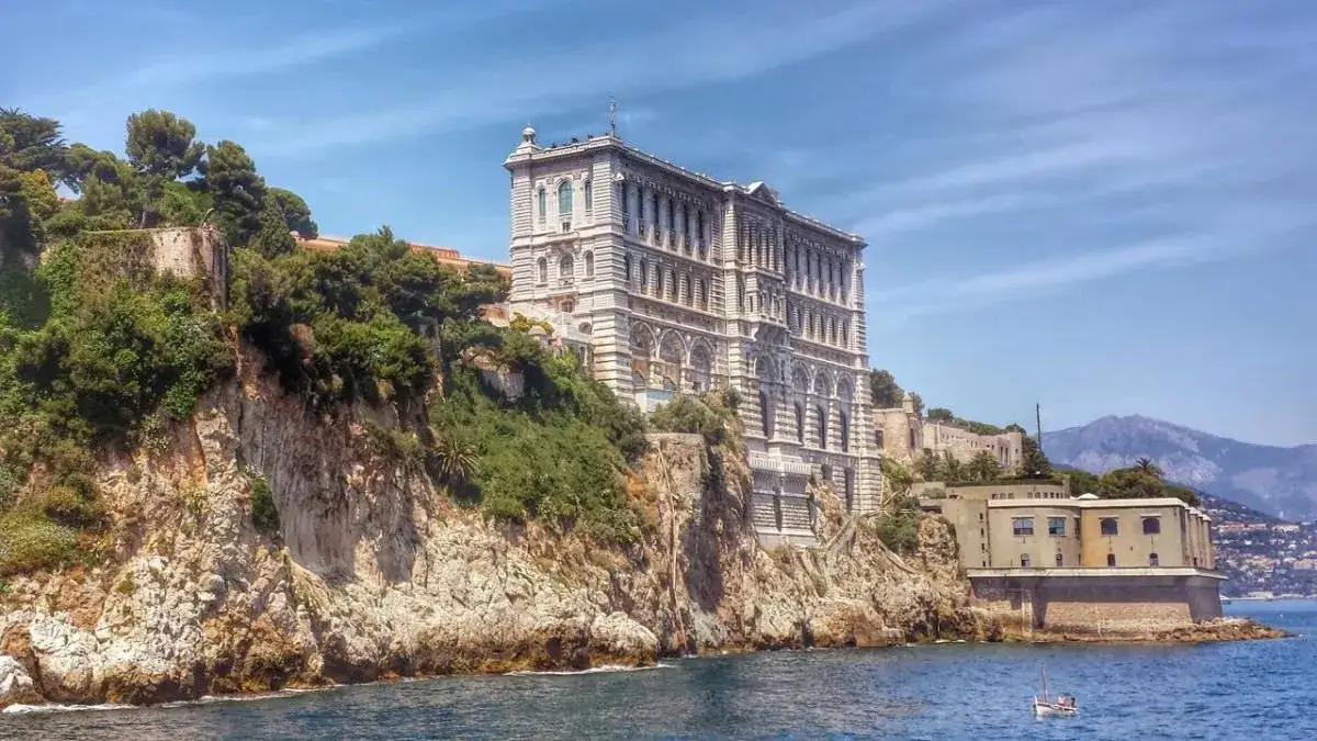 Oceanarium Monaco – Fascynujące życie morskie i atrakcje muzeum