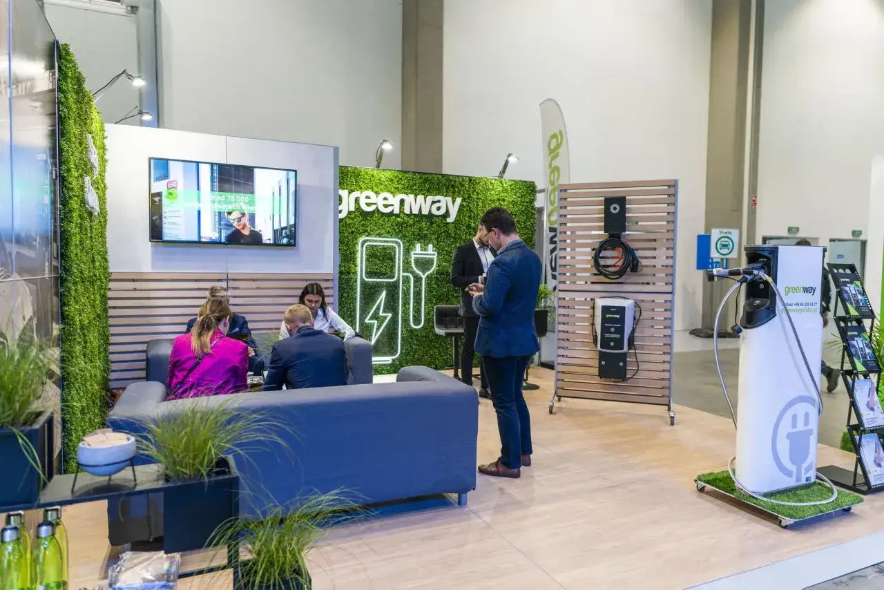 Ile kosztuje ładowanie samochodu elektrycznego na stacji Orlen? Sprawdź ceny!