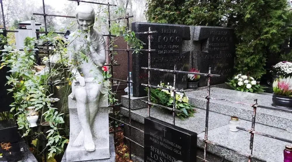 Jak znaleźć zmarłego na cmentarzu bródnowskim - skuteczne sposoby