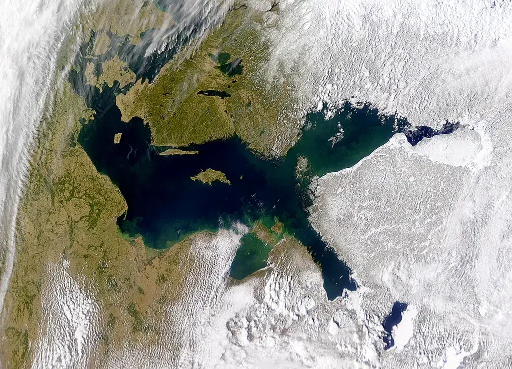 Jak głęboki jest Bałtyk? Zaskakujące fakty o jego głębokości