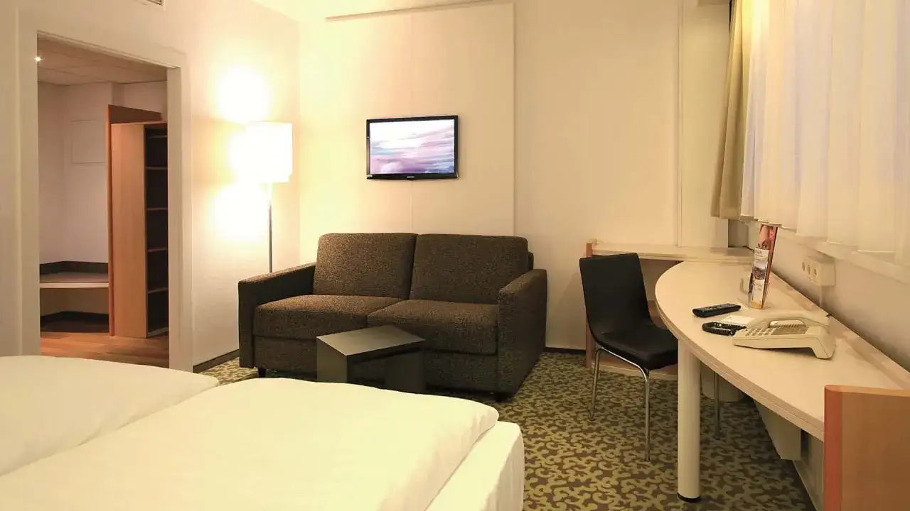 Ibis Dresden: Welches Hotel passt zu Ihnen? Lage, Preis & Komfort