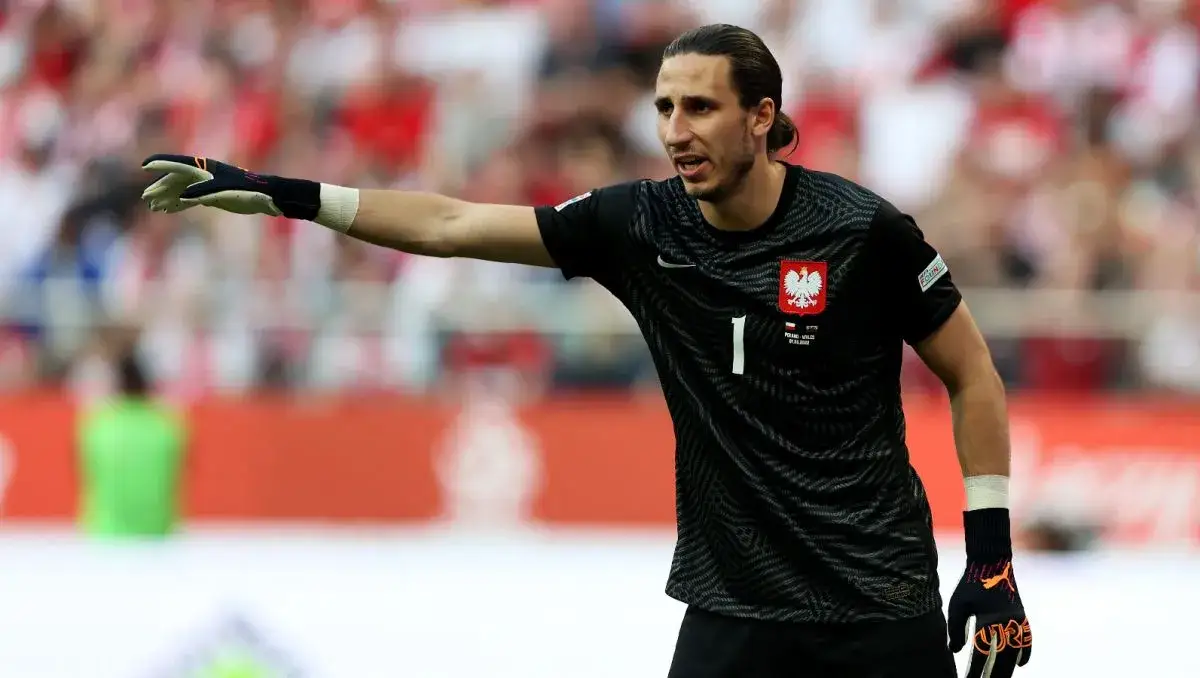 Kamil Grabara zarobki - szokujące kwoty piłkarskich kontraktów w Bundeslidze