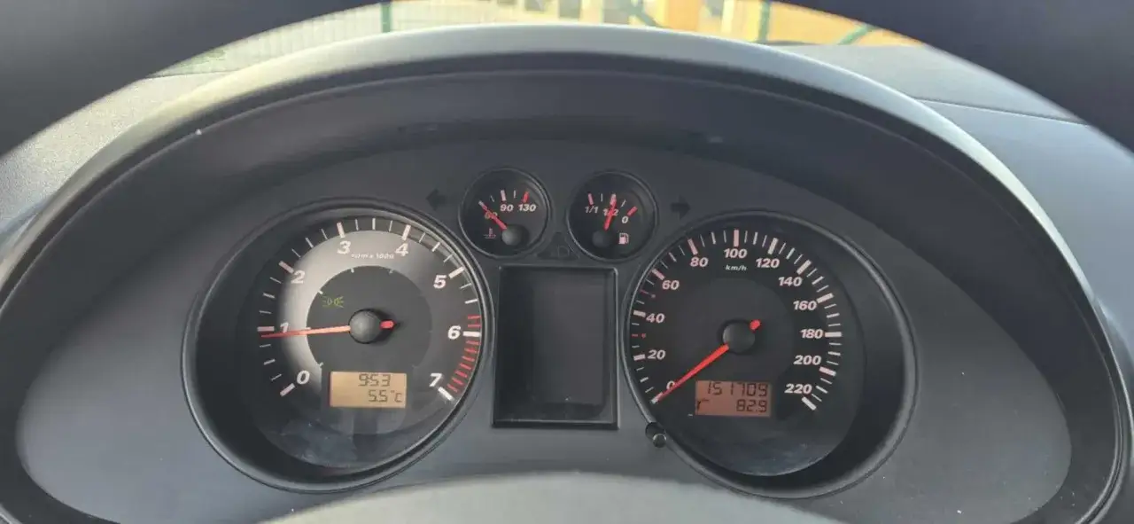 Jaki akumulator do Seat Ibiza 1.4 benzyna – uniknij kosztownych błędów