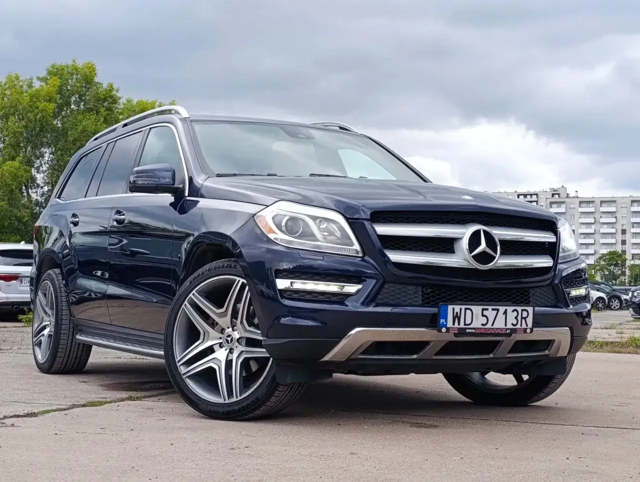Mercedes-Benz GL 450 - szczegółowe informacje i porównania SUV-ów