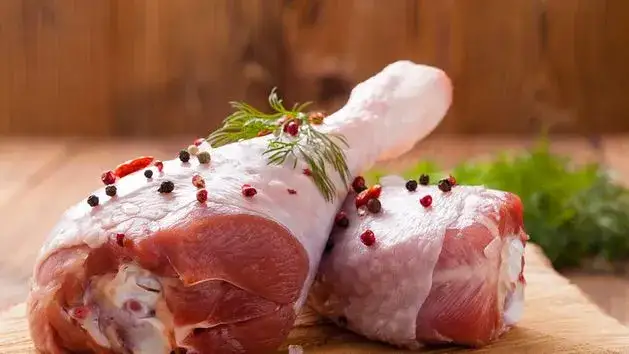 Czy indyk jest zdrowszy od kurczaka? Odkryj zaskakujące różnice