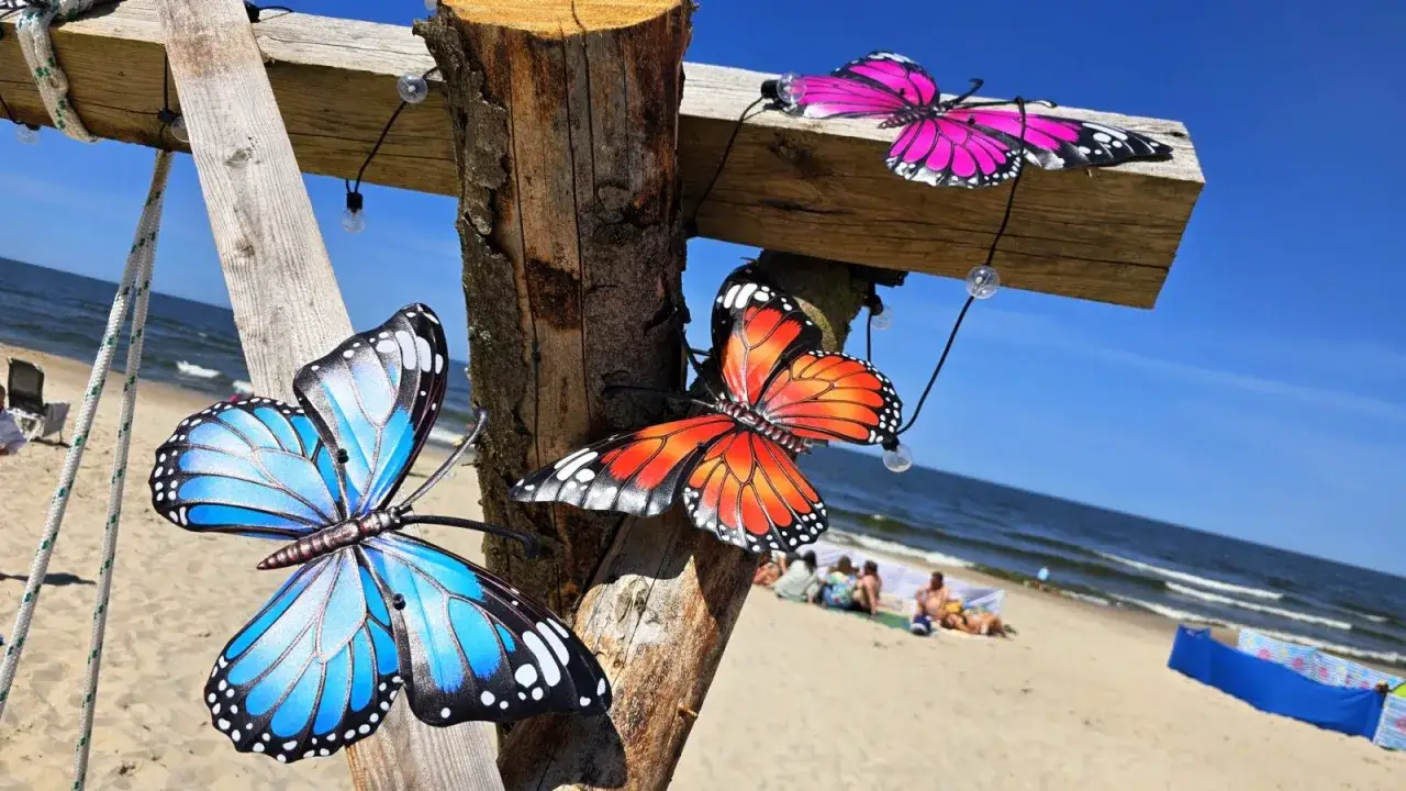 Ile kosztuje nocleg nad morzem? Sprawdź i oszczędź na wakacjach!