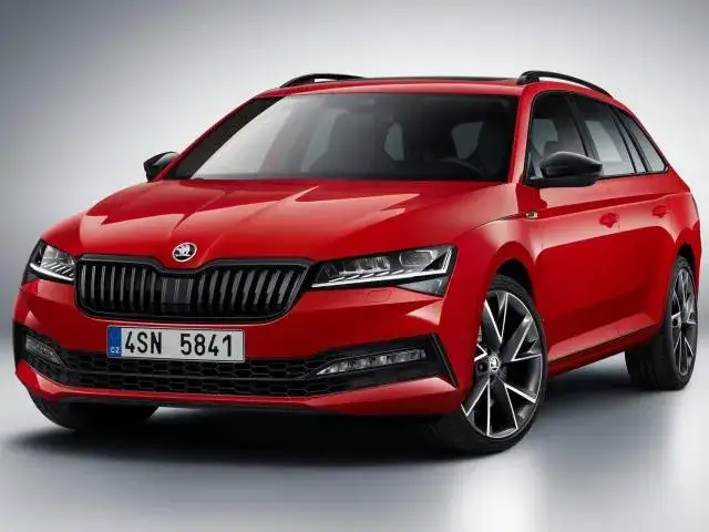 Skoda Superb: Pojemność baku (45-66L) Sprawdź swoją generację!