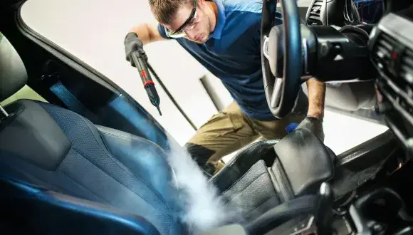 Ile kosztuje pranie tapicerki samochodowej? Ceny, które mogą Cię zaskoczyć