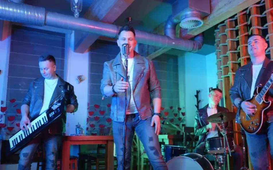 Zespół EratoX - skąd pochodzi i jakie ma korzenie w disco polo?