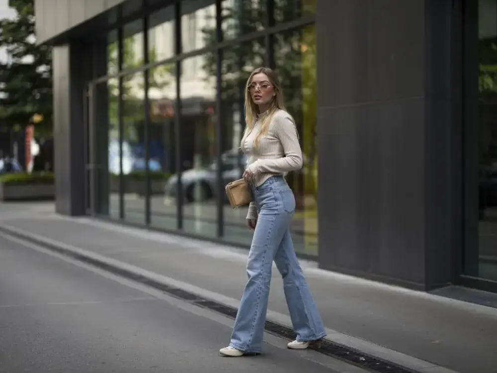 Jak przerobić spodnie na dzwony i nadać im nowy styl bez wysiłku