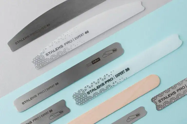 Jaki pilnik do paznokci wybrać, aby uniknąć uszkodzeń i złamań?