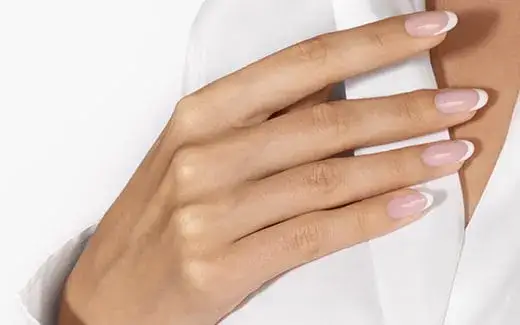 Końcówki do manicure - jak skutecznie je wykorzystać w pielęgnacji?