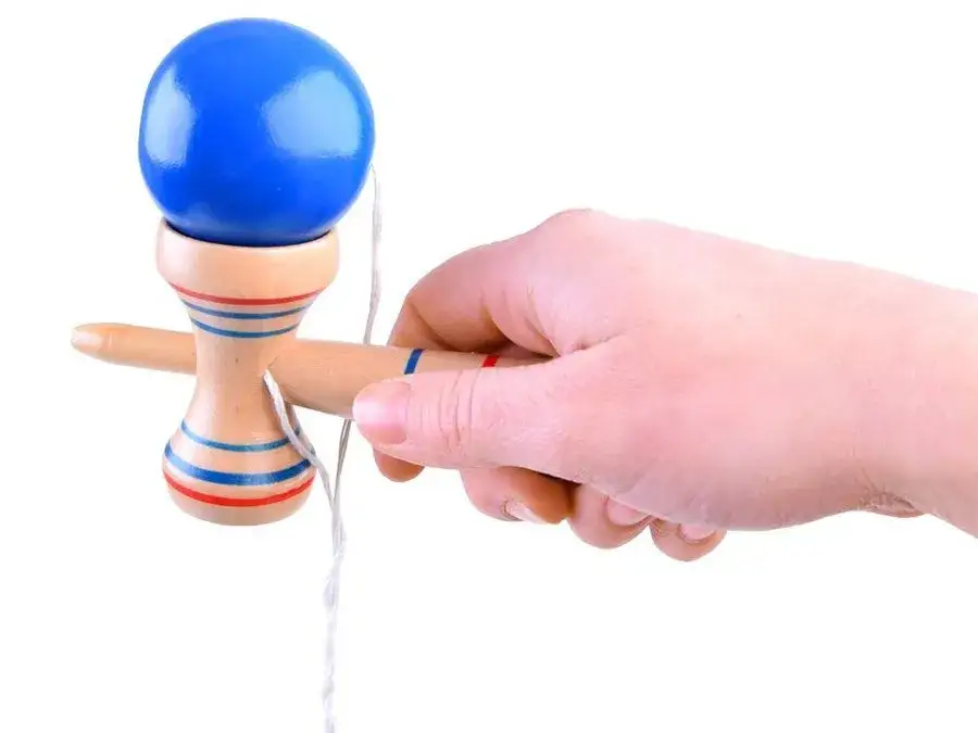 Kulka na sznurku: Kendama, Lato-lato rozwijaj dziecko bez ekranu!