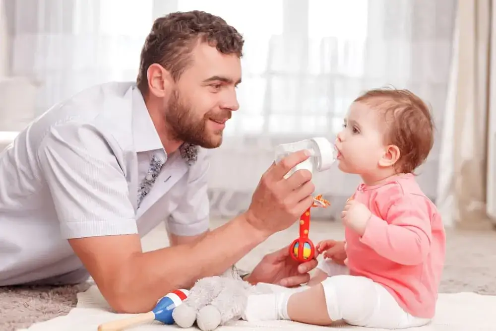 Jak odstawić dziecko od karmienia piersią bez stresu i łez