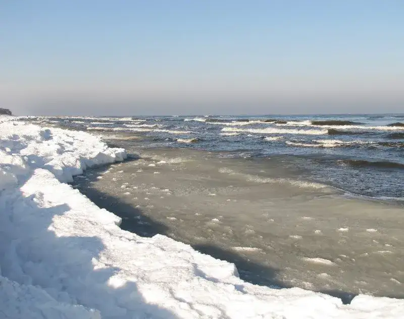 Czy Bałtyk zamarza? Zaskakujące fakty o zjawisku zamarzania